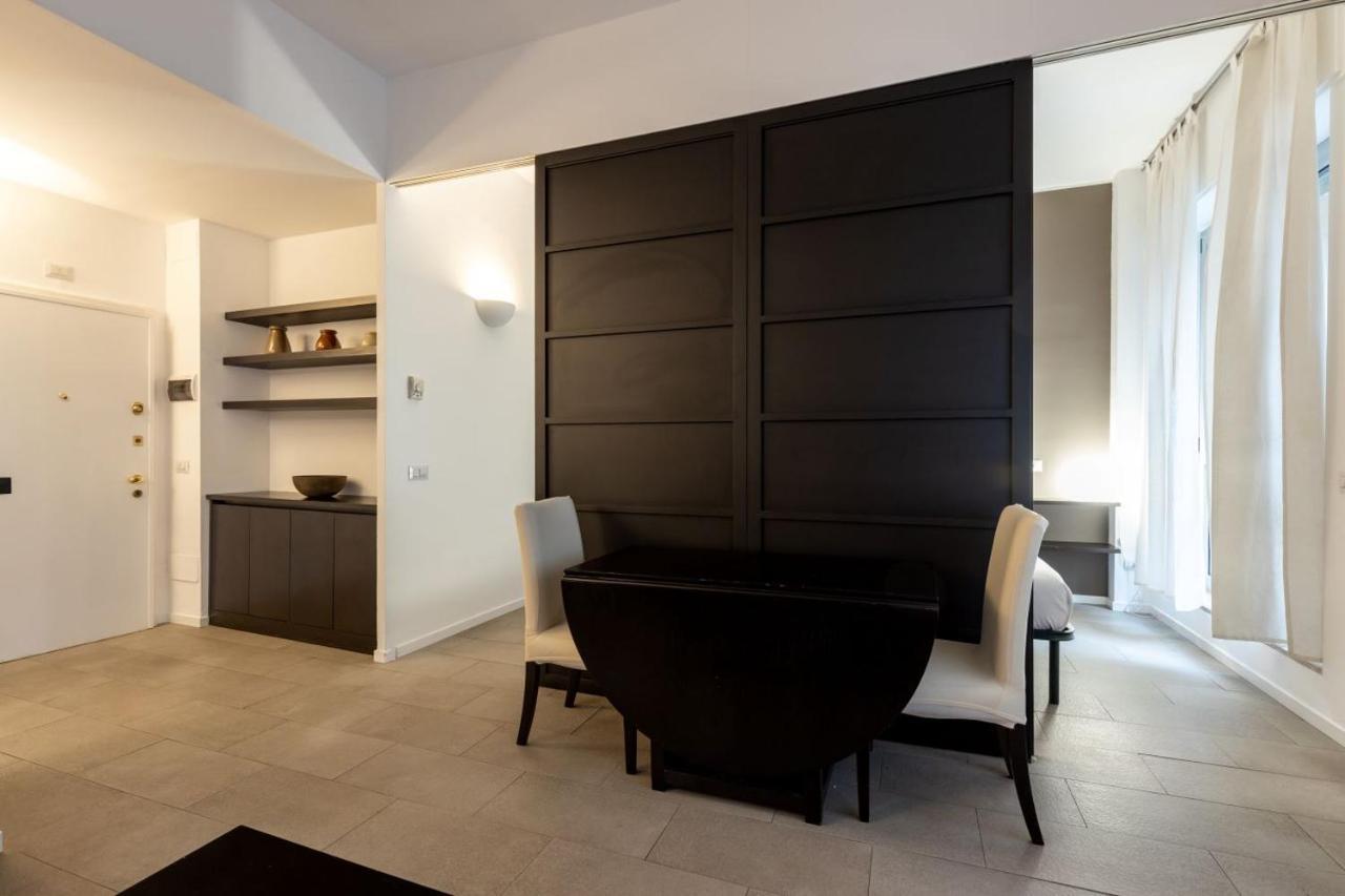 Apartment In Brera-Fatebenefratelli-Porta Nuova-Milano Bagian luar foto